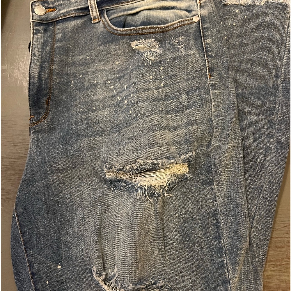 Excellent condition Judy blue boyfriend fit distressed jeans